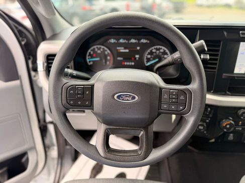 Used 2024 Ford F250 XL w/ STX Appearance Package AWD/4WD image 21