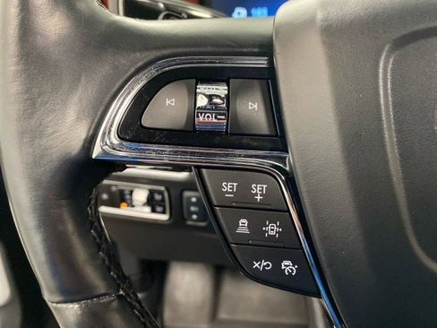 Certified 2024 Lincoln Navigator Reserve AWD/4WD image 21