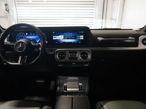 Used 2025 Mercedes-Benz G 580 w/ EQ Technology image 15