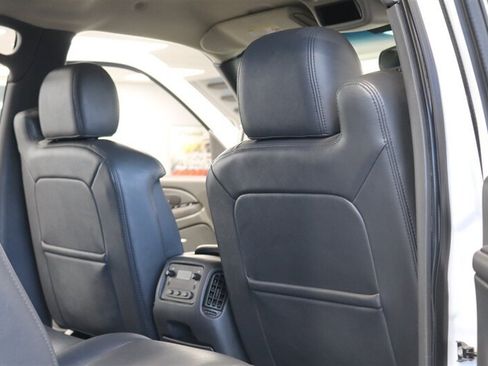 Used 2006 Chevrolet Silverado 2500 W/T AWD/4WD image 83
