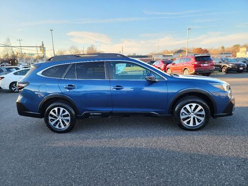 Certified 2022 Subaru Outback Premium image 24