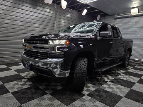 Used 2021 Chevrolet Silverado 1500 LT w/ Z71 Off-Road Package AWD/4WD image 39