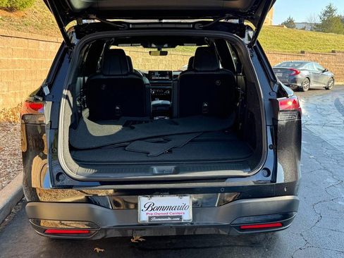 Used 2026 INFINITI QX60 Sport w/ Dark Cargo Package image 9