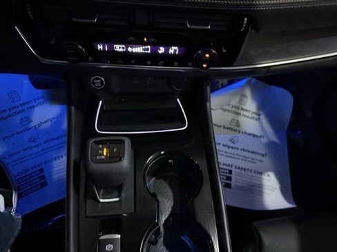 Certified 2023 Nissan Rogue Platinum w/ Platinum Premium Package image 25