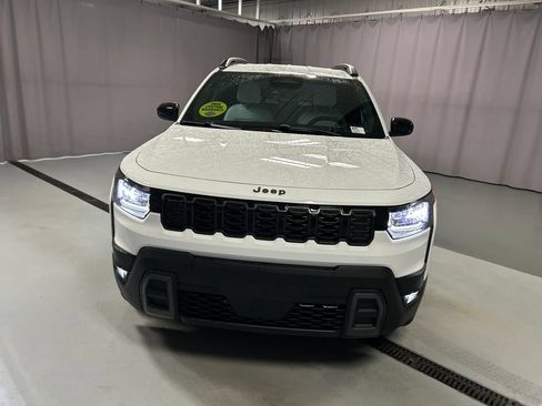New 2026 Jeep Cherokee Laredo AWD/4WD image 2