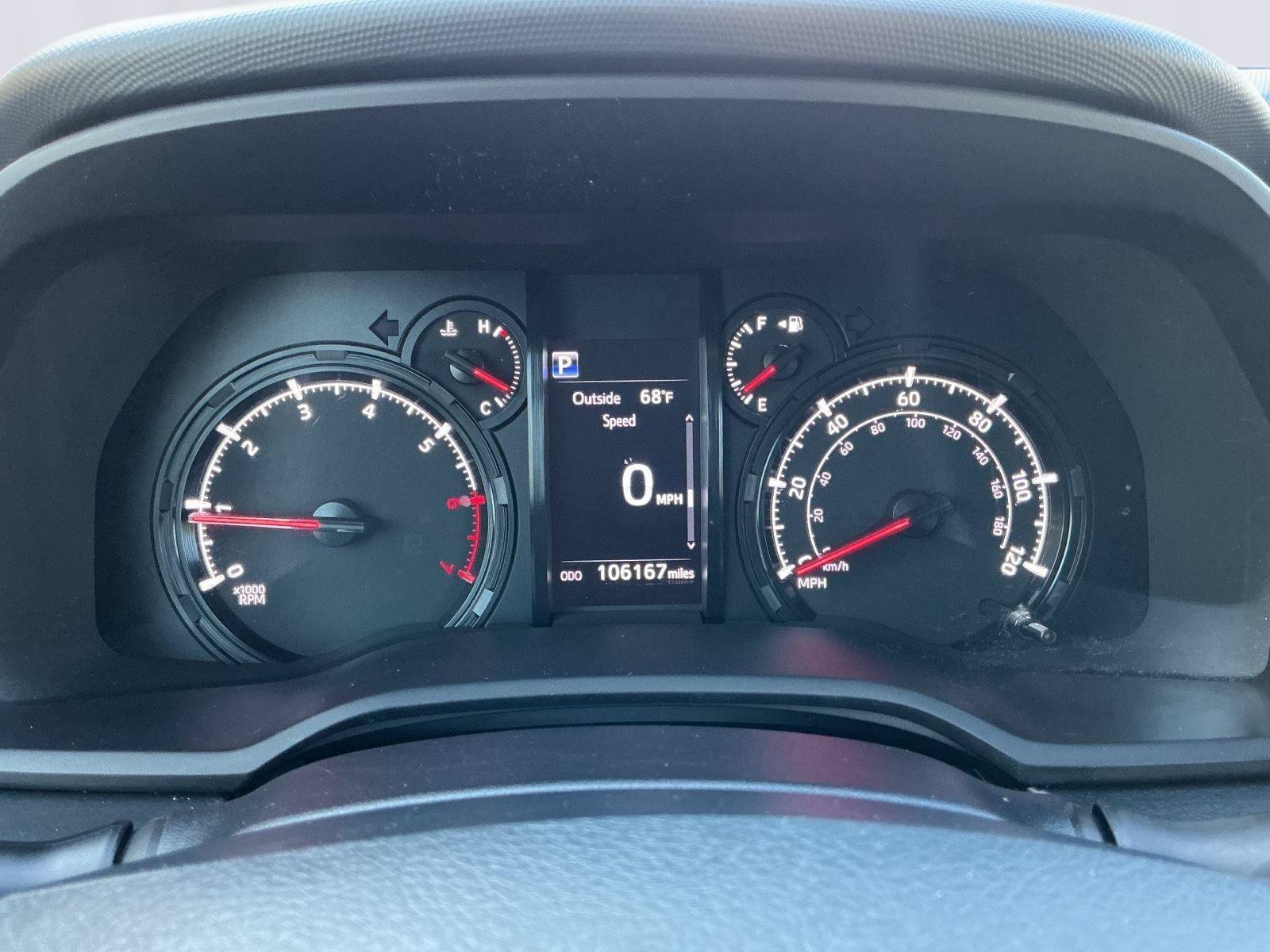 Used 2020 Toyota 4Runner SR5 Premium AWD/4WD image 11