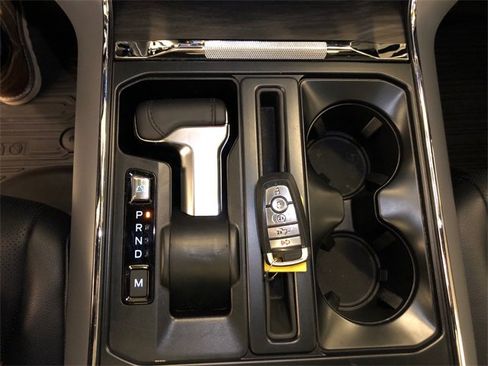 Used 2024 Ford F150 Lariat w/ Equipment Group 502A High image 28