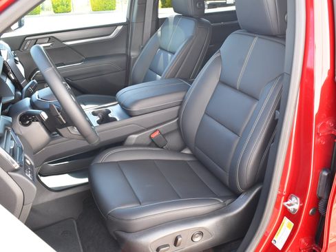 New 2026 GMC Acadia Elevation w/ Black Edition FWD image 22