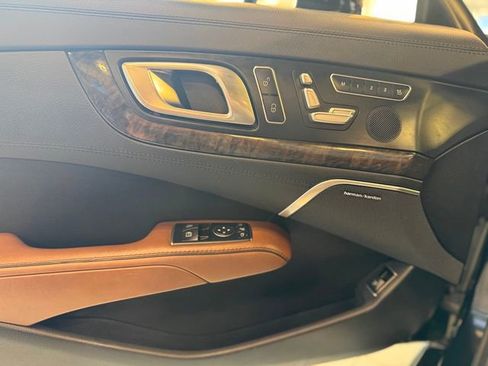 Used 2015 Mercedes-Benz SL 400 w/ Premium I Package image 29