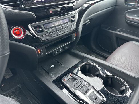 Used 2024 Honda Ridgeline Black Edition image 43