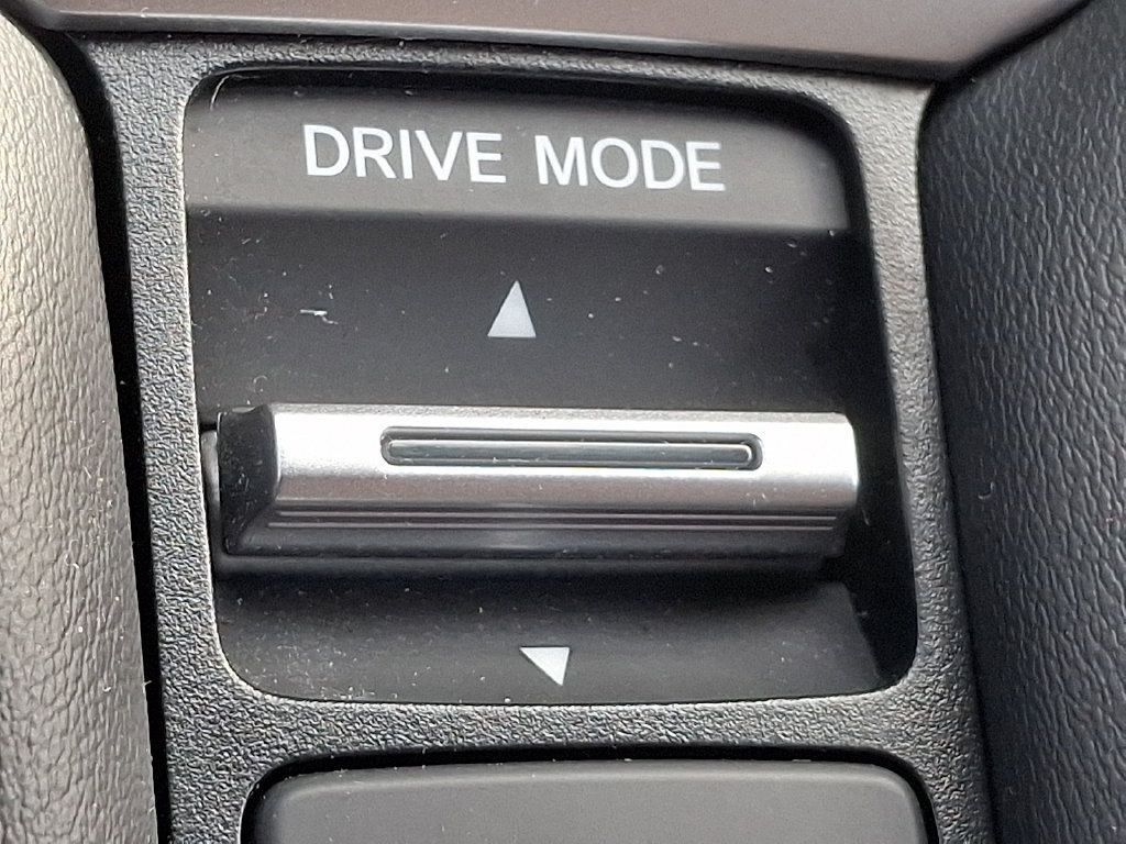 Used 2024 Honda HR-V Sport image 23