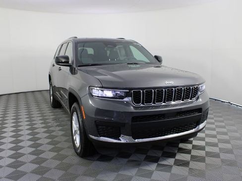 New 2026 Jeep Grand Cherokee L 4WD image 27
