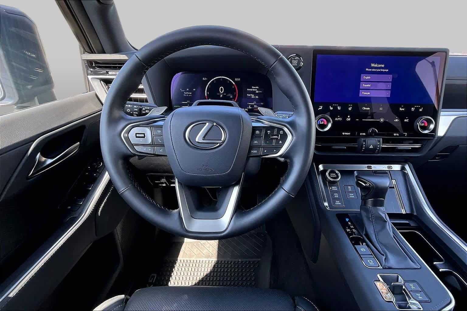 Used 2024 Lexus GX 550 AWD/4WD image 6