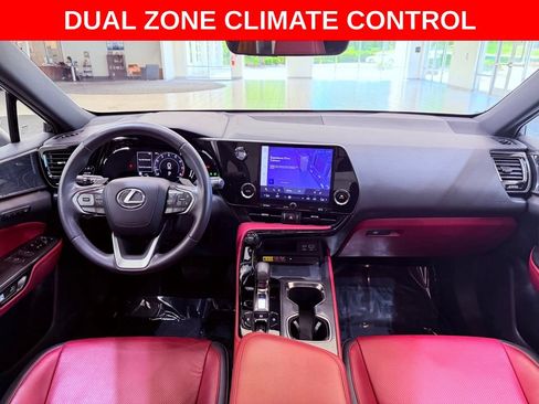 Used 2024 Lexus NX 250 FWD image 13