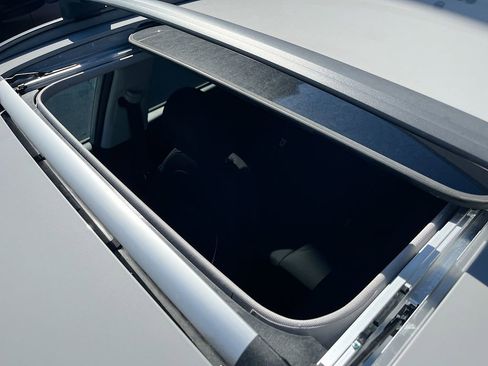 Used 2023 Hyundai Kona SEL w/ Convenience Package image 23