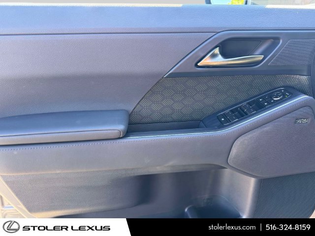 Used 2024 Lexus GX 550 AWD/4WD image 23