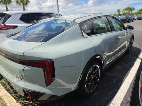 Certified 2025 Kia K4 GT-Line w/ GT-Line Sunroof Package FWD image 16
