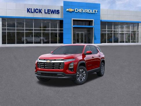 New 2026 Chevrolet Equinox LT w/ Convenience Package II AWD/4WD image 8