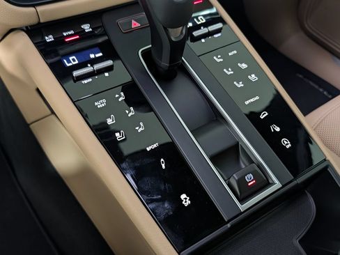 New 2026 Porsche Macan S AWD/4WD image 34