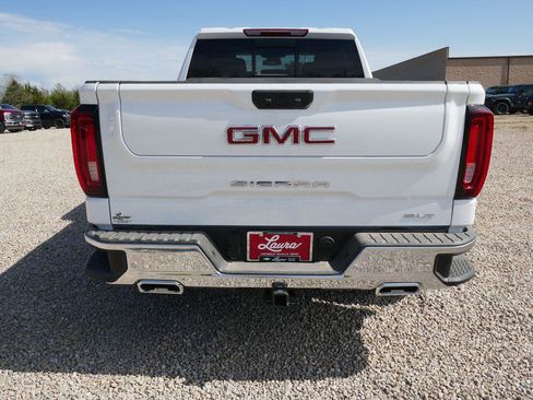 New 2026 GMC Sierra 1500 SLT AWD/4WD image 6