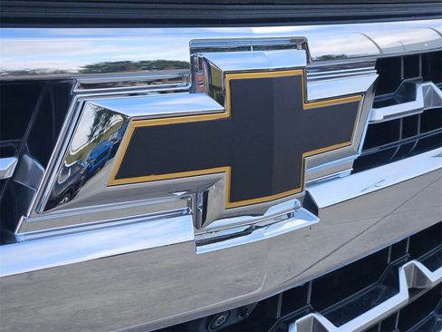 Used 2024 Chevrolet Silverado 1500 LTZ w/ LTZ Convenience Package II image 5