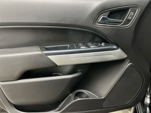 Used 2021 Chevrolet Colorado ZR2 AWD/4WD image 21