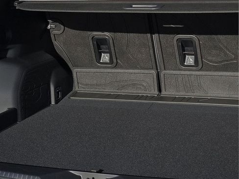 New 2025 Subaru Forester Limited image 9