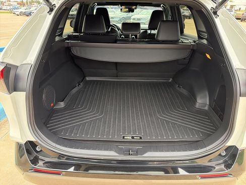 Used 2021 Toyota RAV4 XSE image 15