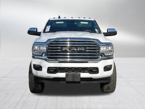 Used 2022 RAM 3500 Limited image 2