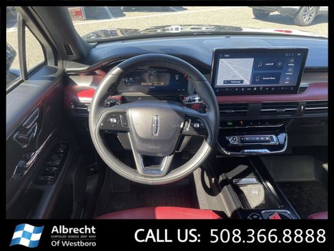 Used 2023 Lincoln Corsair Reserve w/ Equipment Group 201A AWD/4WD image 25