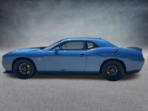 Used 2023 Dodge Challenger SRT Hellcat RWD image 3