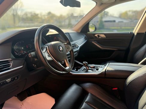 Used 2021 BMW X7 xDrive40i w/ Cold Weather Package image 27