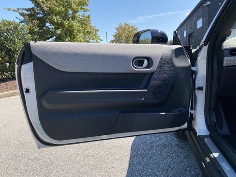 New 2026 MINI Cooper S image 21