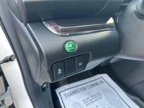 Used 2015 Honda CR-V EX-L image 17