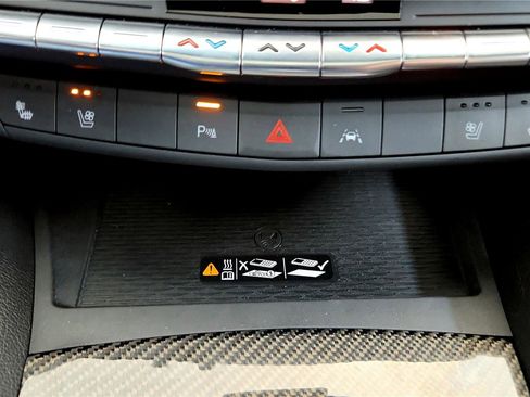 Used 2022 Cadillac CT4 V Blackwing w/ Technology Package image 35