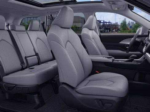 New 2026 Toyota Grand Highlander XLE image 20
