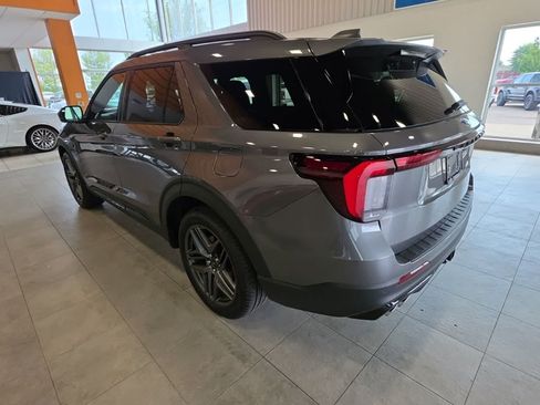 Used 2026 Ford Explorer ST w/ Sun And Sound Package AWD/4WD image 13