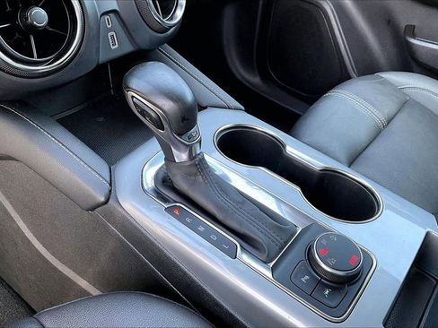 Used 2024 Chevrolet Blazer LT image 30