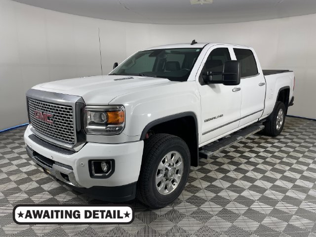 Certified 2015 GMC Sierra 2500 Denali AWD/4WD image 1