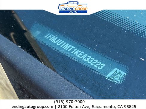 Used 2019 Ford Expedition Platinum AWD/4WD image 27