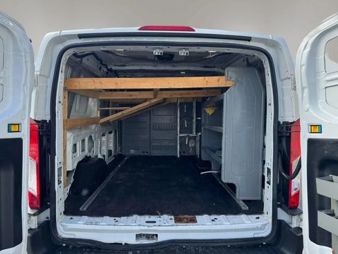 Used 2016 Ford Transit 250 130 Low Roof RWD image 11