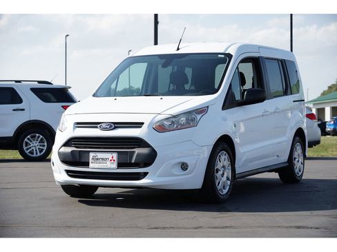 Used 2016 Ford Transit Connect XLT image 7