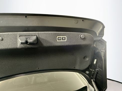 Used 2025 Hyundai Ioniq 6 SEL RWD image 29