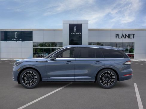 New 2026 Lincoln Aviator Black Label w/ Dynamic Handling Package AWD/4WD image 3