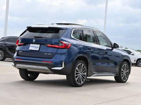 Certified 2025 BMW X1 xDrive28i w/ Technology Package AWD/4WD image 9