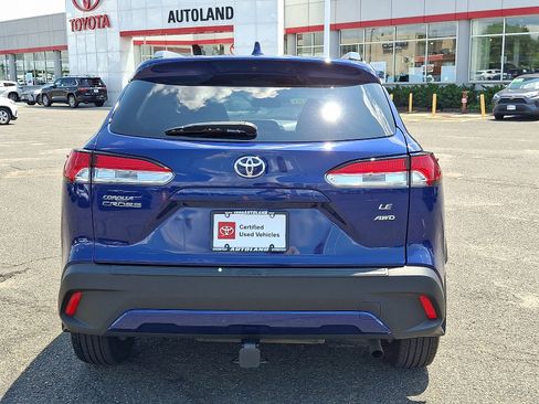 Used 2023 Toyota Corolla Cross LE w/ Moonroof Package AWD/4WD image 6