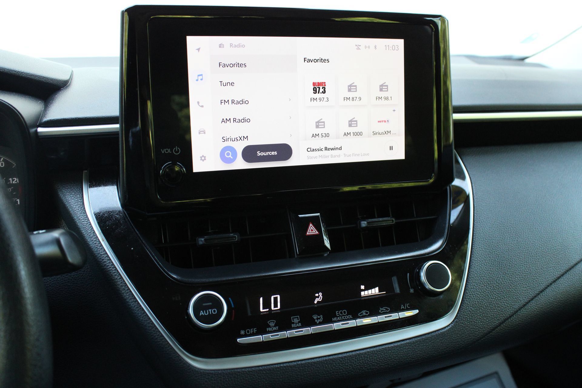 Used 2025 Toyota Corolla LE FWD image 36