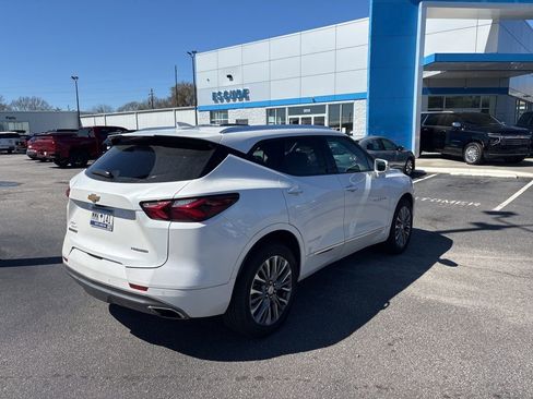 Used 2020 Chevrolet Blazer Premier w/ Driver Confidence II Package image 4