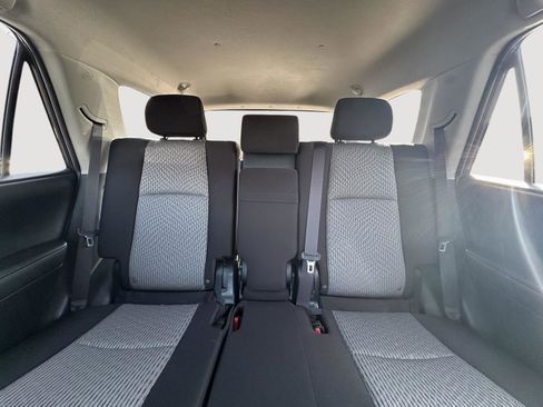 Used 2020 Toyota 4Runner SR5 image 41