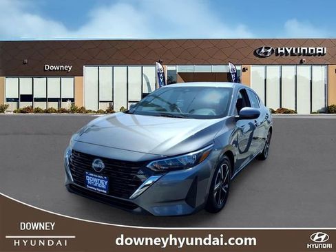 Used 2024 Nissan Sentra SV FWD image 1